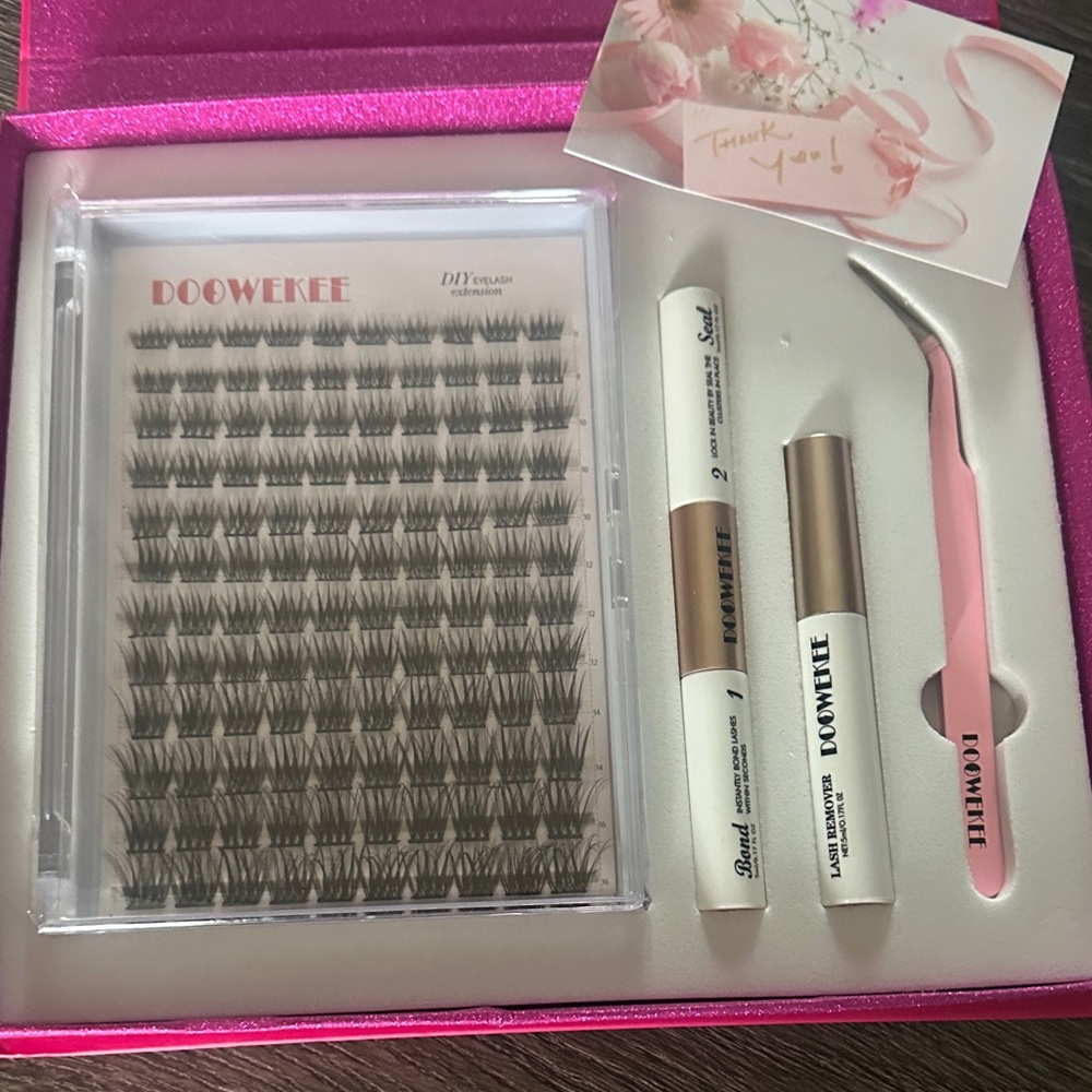 Pink Eyelash Extension Kit - Picture 3 of 3